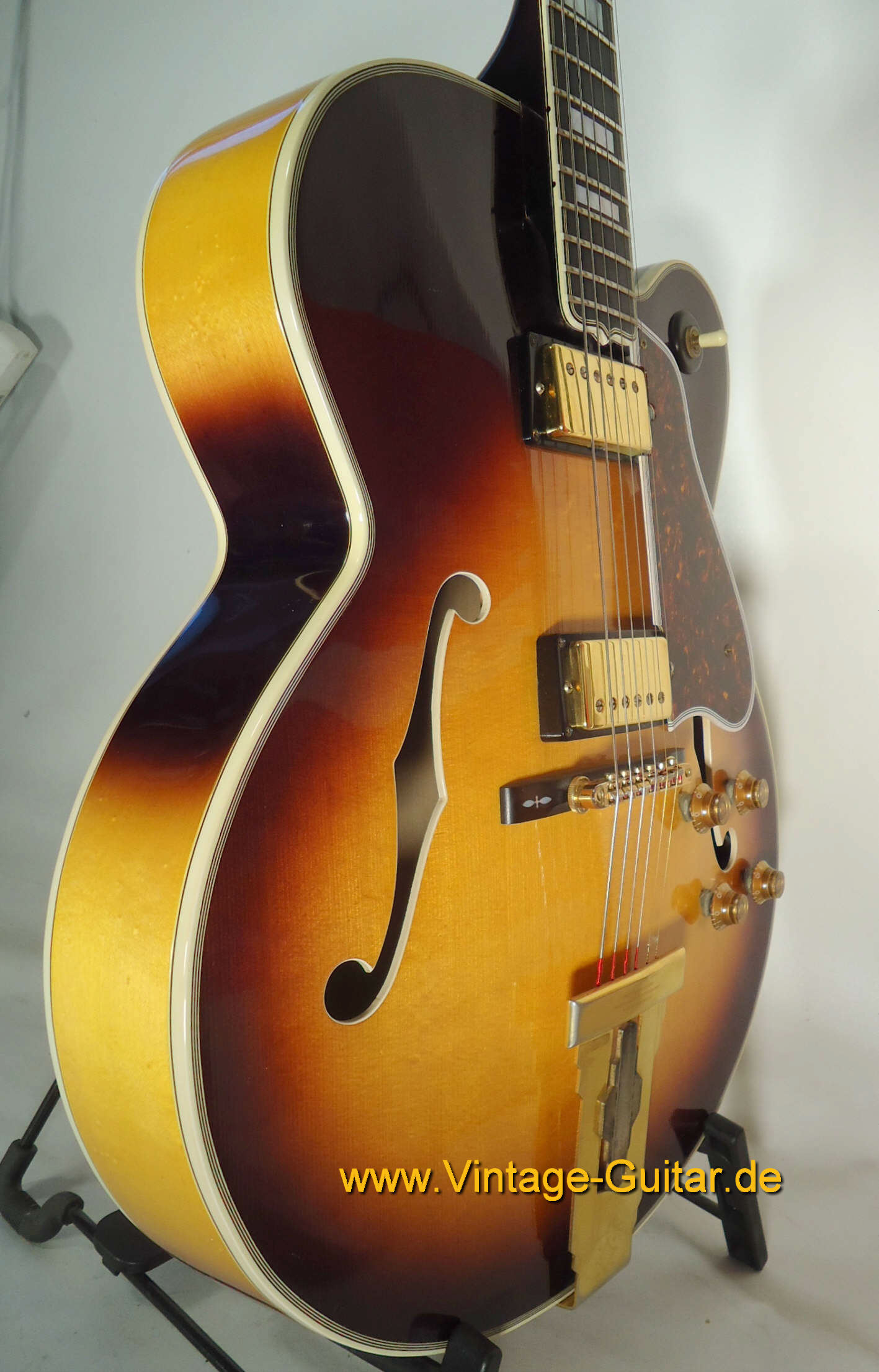 Gibson L-5 CES c.jpg
